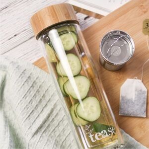 NEW Tease Tea glass 3-in-1 tea & fruit tumbler